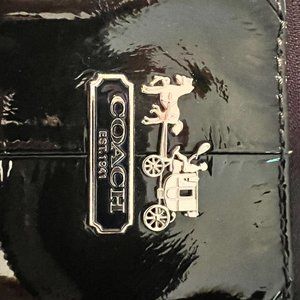 COPY - Coach small Navy Patent Sophia